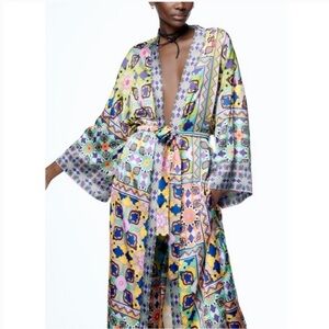 ZARA BELTED KIMONO